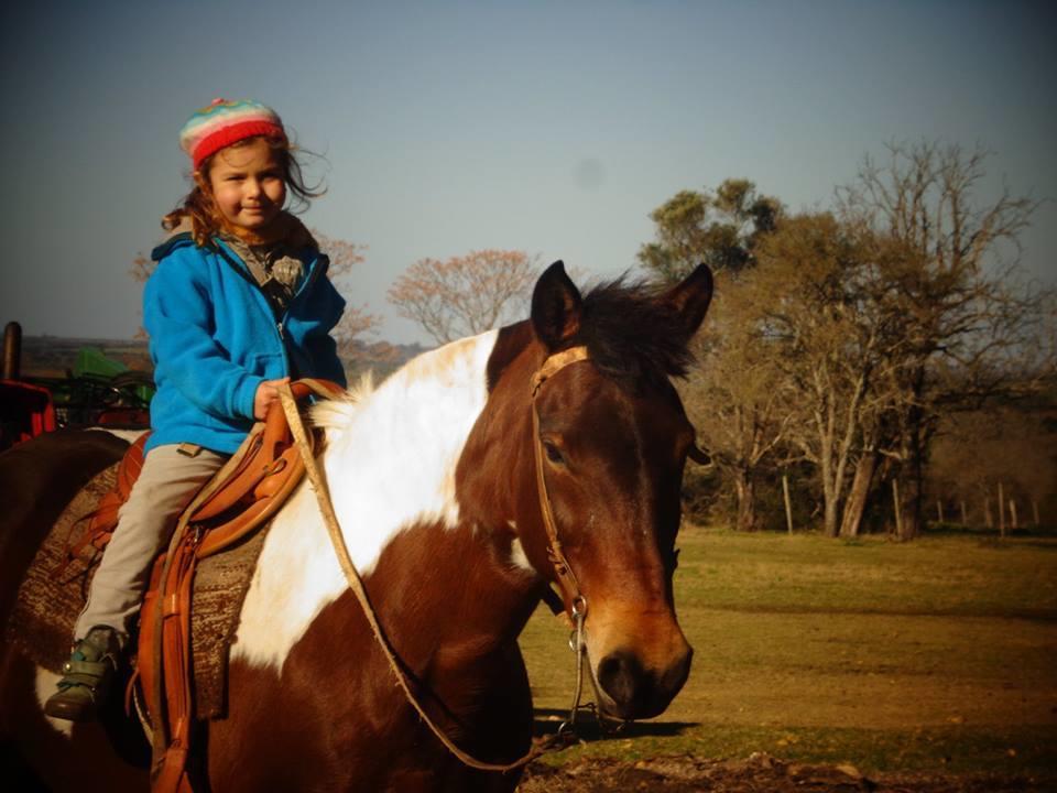 Estancia El Cangue Porvenir ภายนอก รูปภาพ